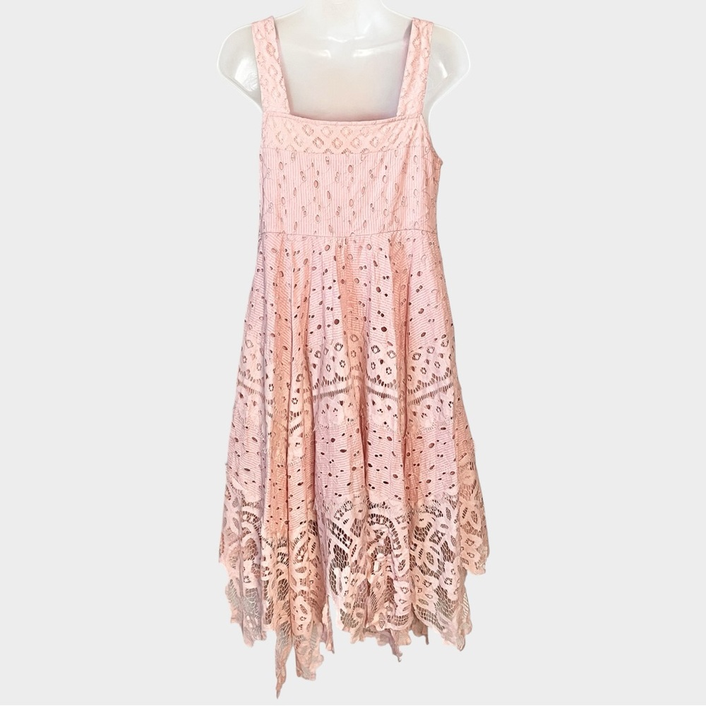 NWT ANTHROPOLOGIE Maeve Aiza Lace Dress Blush Pink Midi Hanky Hem, Size 4 $188 - Picture 3 of 7
